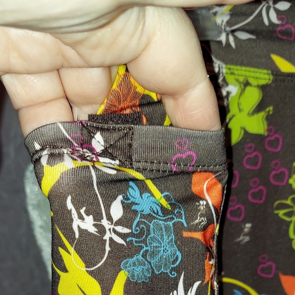 Womans Original Running Skirt w/ Capri Tights / Leggings in a size 1 (4-6) - Picture 5 of 9